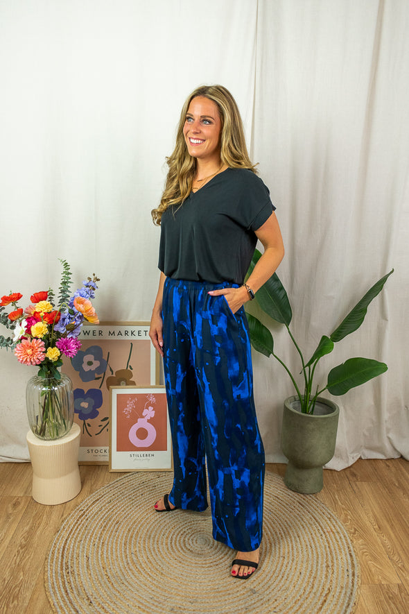 Ashley Pants - Blue Graphic
