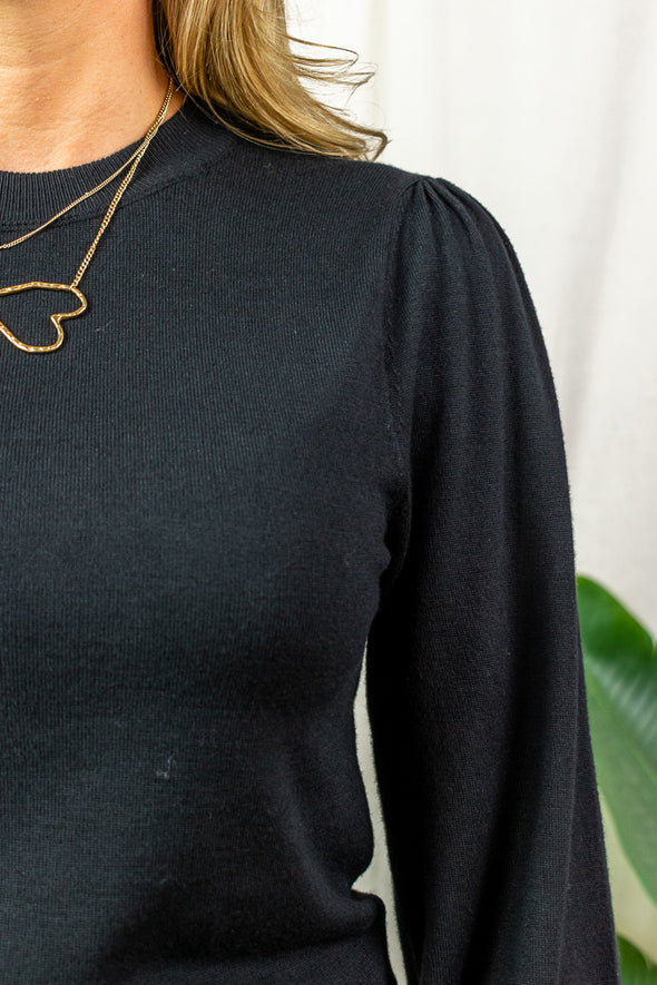 Lizza Pull - Black
