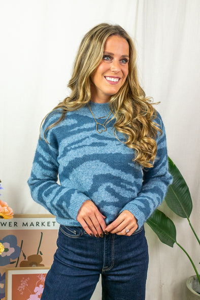 Sandra Pullover - Blue Zebra