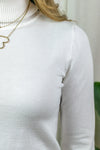 Mila Rollneck - White