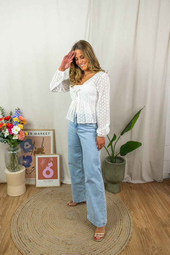 Sunny Broderie Top - White