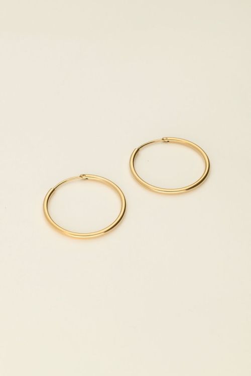 Basic oorringen medium - Goud