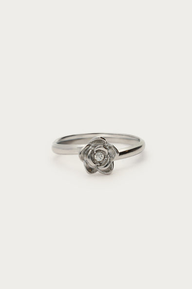 Botanical ring met ranonkel bloem - zilver